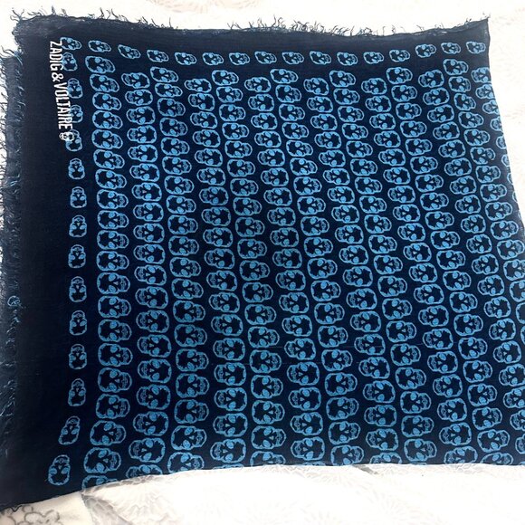 Zadic & Voltaire Scarf Blue and Black with Skulls - Picture 4 of 13
